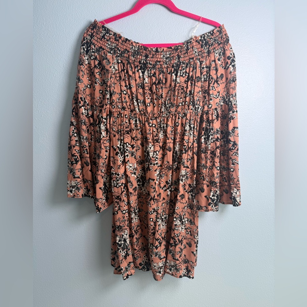 Boutique B2V Floral Off-Shoulder Dress